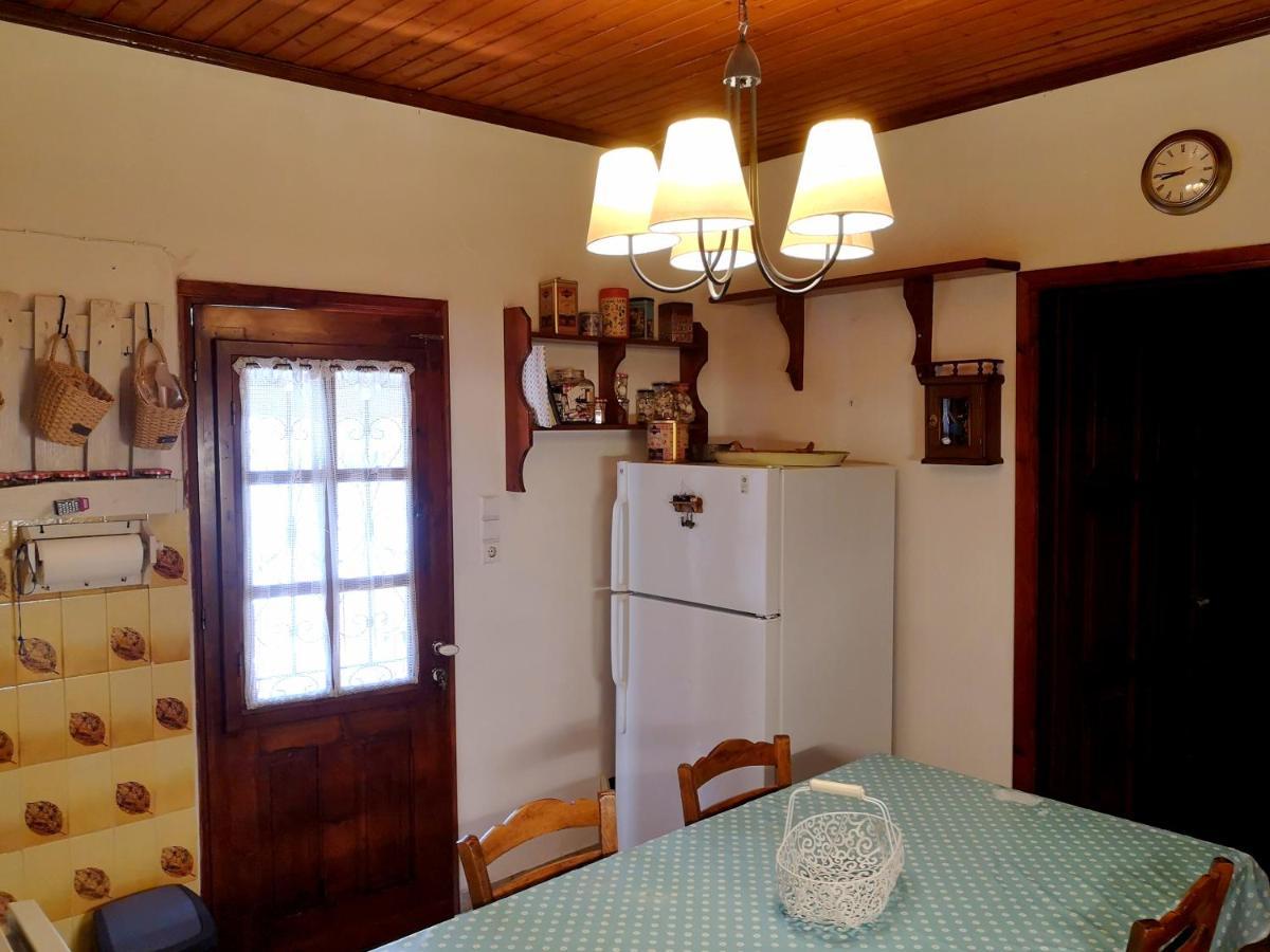 Villa Lena Entire Cottage Kalamaki  外观 照片